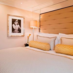 Deluxe King Room Guest room 1 King